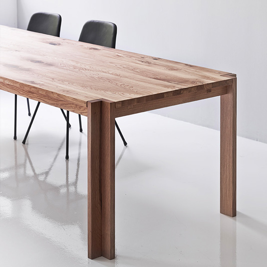 Table Jeppe Utzon 