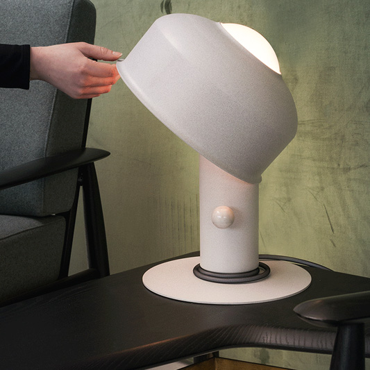 lampe a poser Pivot